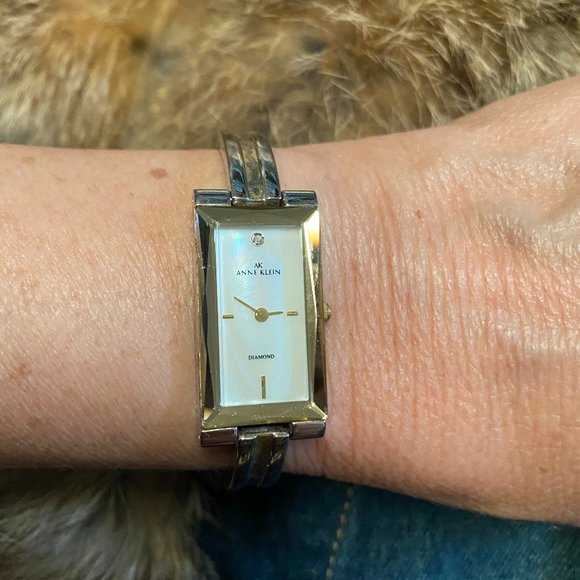 authentic diamond , pearl faced,  bracelet Anne Klein watch main image 6